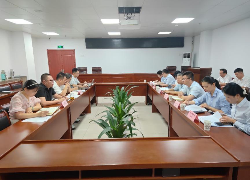 共話合作新機(jī)遇，同謀發(fā)展新篇章——區(qū)國(guó)投集團(tuán)召開(kāi)銀企座談會(huì) 推動(dòng)并購(gòu)貸款項(xiàng)目落地